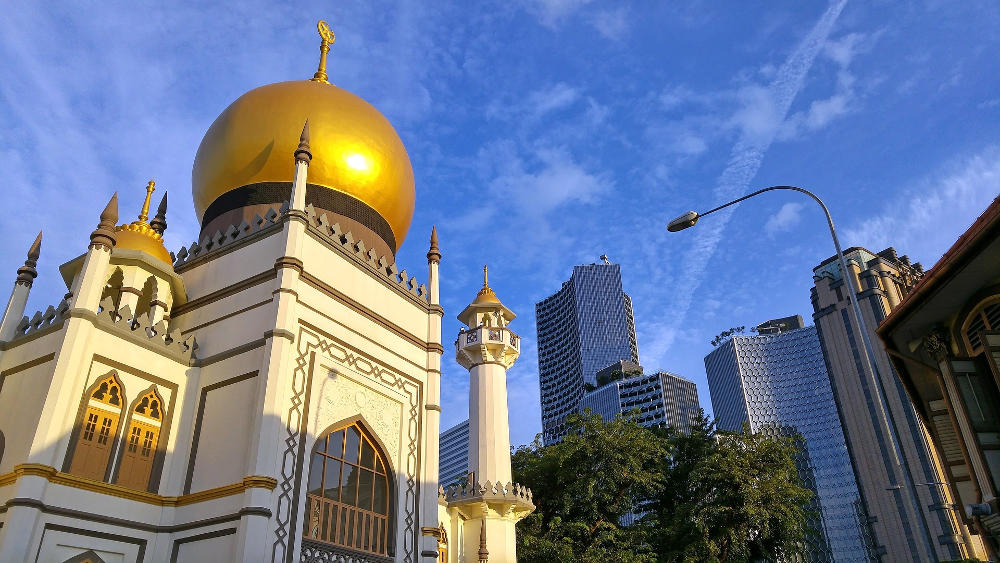 Hukum Shalat Di Masjid Yang Dibangun Dengan Harta Riba